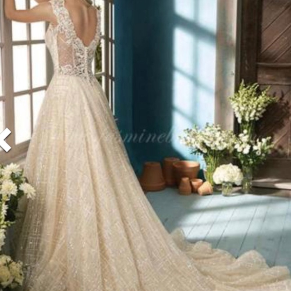 Jasmine Collection Sz 6 Wedding Ball Gown Sequence/lace dress